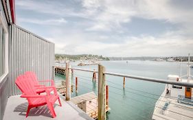 Surfer Dude - Anchor Pier Lodge